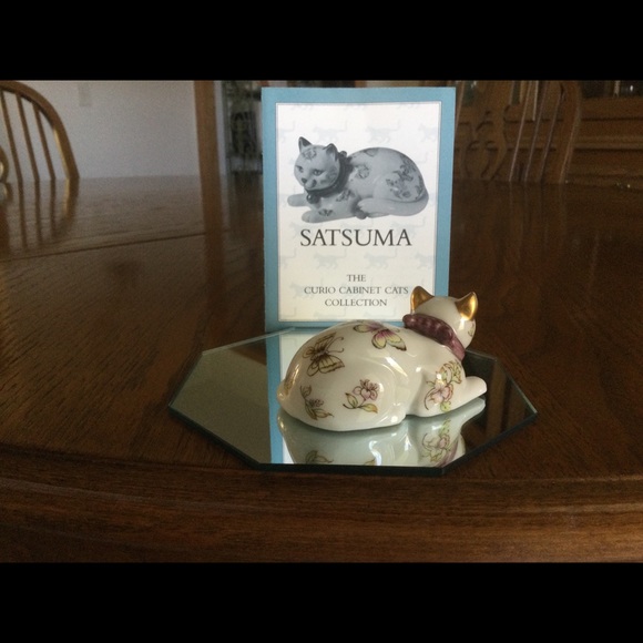1986 Franklin Mint "Satsuma" Porcelain Cat of The Curio Cabinet Cats Collection - Picture 3 of 3